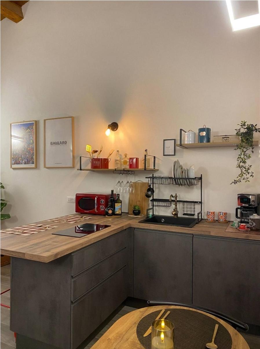 La Barbera'S Apatments Old Town Pa Apartment Палермо Екстериор снимка